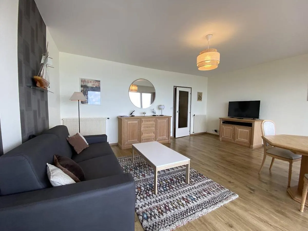 Bel Appartement Avec Wifi, Balcon Et Garage A Perros-Guirec - Fr-1-368-375
